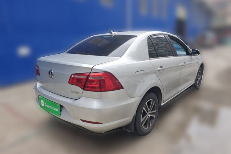 Used Volkswagen Bora 2013 1.6L Manual Fashion Edition
