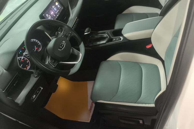 Used Geely Auto Emgrand S 2022 1.4T CVT Crossover Player Edition Left Front Seat