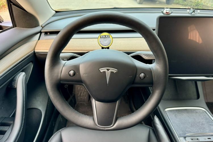 Used Tesla Model 3 2022 Rear-Wheel-Drive Version