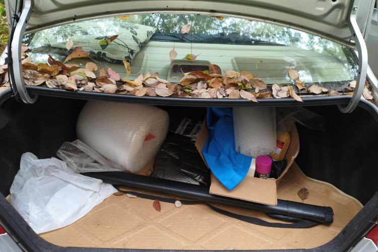 Used Toyota Corolla EX 2011 1.6L Manual Luxury Edition Trunk