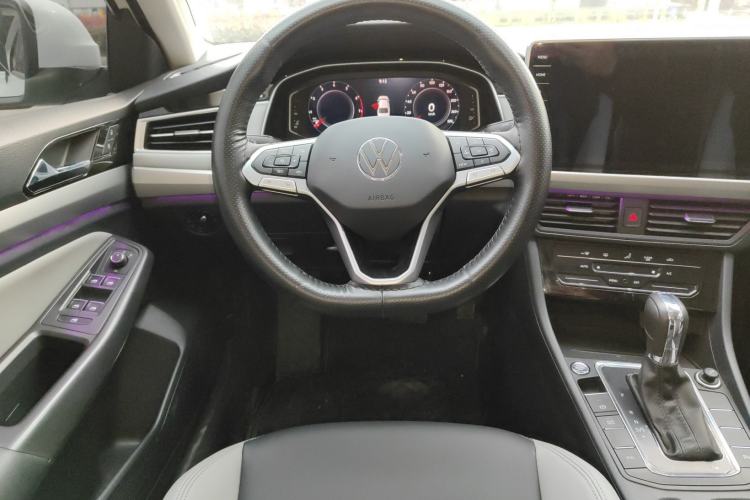 Used Volkswagen Bora 2024 300TSI DSG Prestige Edition
