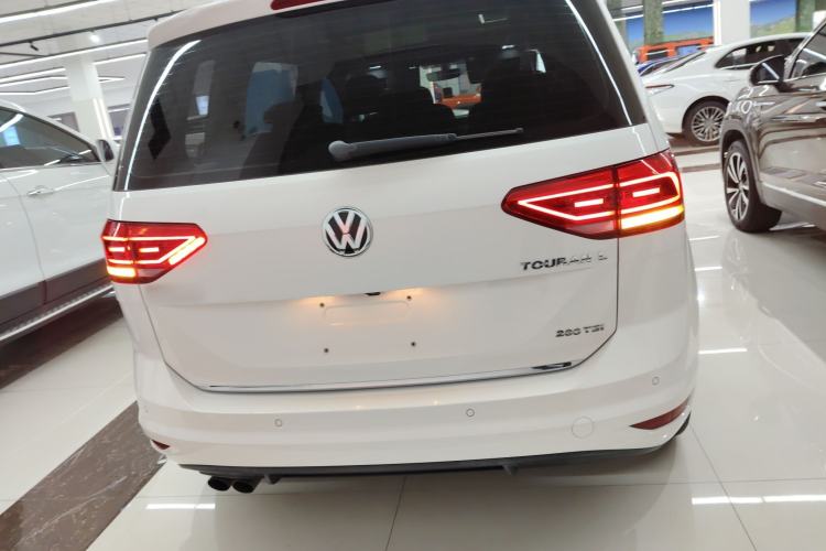 Used Volkswagen Touran 2016 Volkswagen Touran L 280TSI DSG Luxury Edition Rear