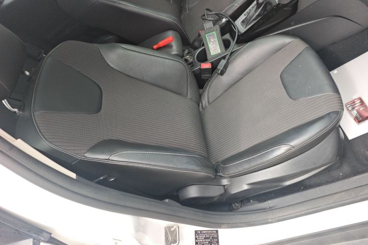 Used Ford Focus 2012 Hatchback 1.6L Automatic Fashion Edition Right Front Seat