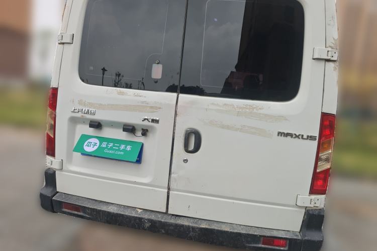 Used SAIC MAXUS Xintu V80 2019 2.5T Classic Edition 6-Speed Manual – Aoyuntong Modified Version Short Wheelbase Mid-Height Roof 5/6 Seats
