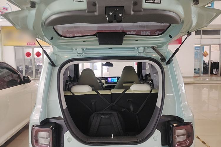 Used Geely Galaxy Panda 2023 Panda Mini 200km Endurance Bear
