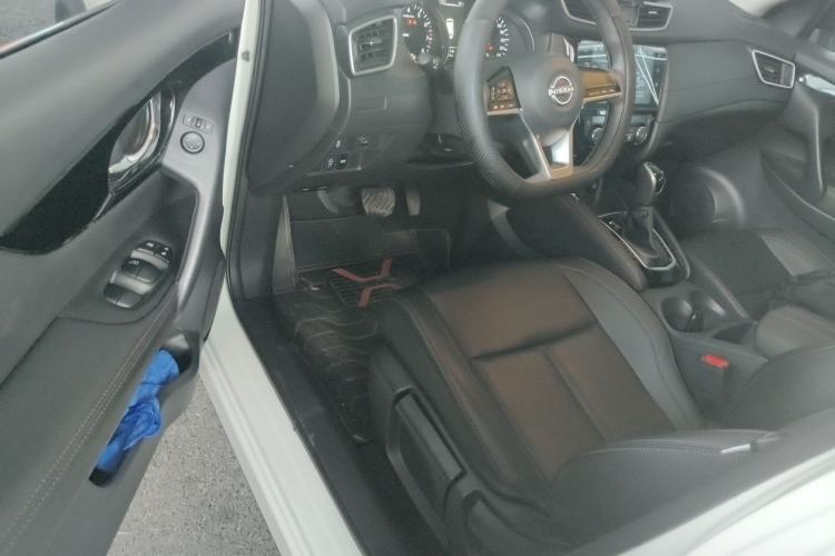 Used Nissan Qashqai 2023 Classic 2.0L CVT XV Comfort Edition Driver Seat