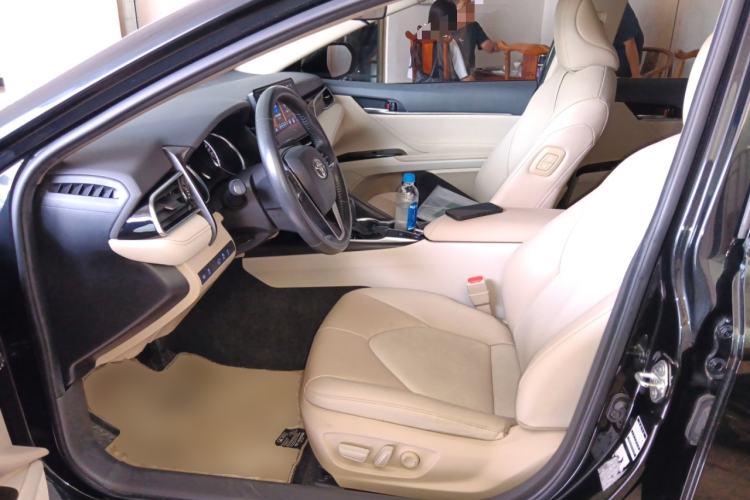 Used Toyota Camry 2021 2.0G Luxury Edition Left Front Seat