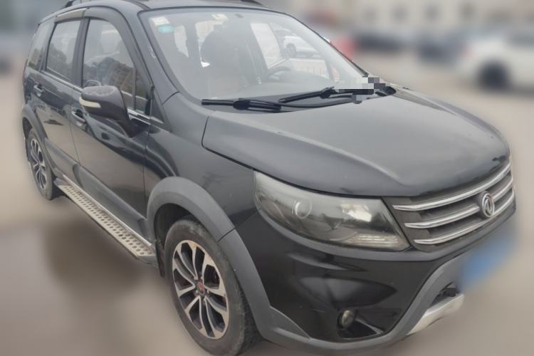 Used FORTHING Joyear X5 2015 1.6L Manual Luxury Model Front Right 45 Deg