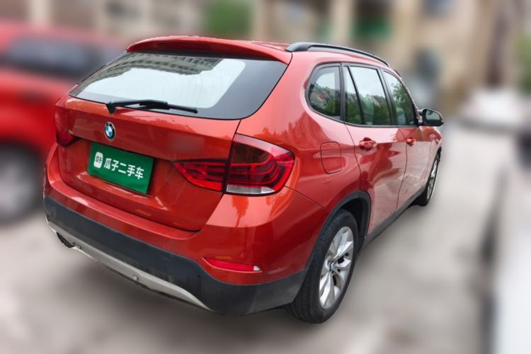 Used BMW X1 2014 sDrive18i Fashion Model Rear Right 45 Deg