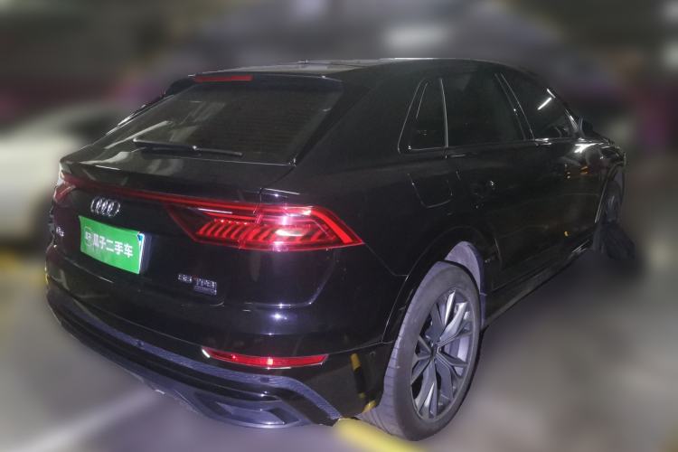 Used Audi Q8 2022 55 TFSI Luxury Dynamic Edition Rear Right 45 Deg
