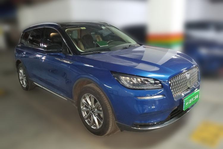 Used Lincoln Corsair 2020 2.0T Two-Wheel Drive Luxury Edition Front Right 45 Deg