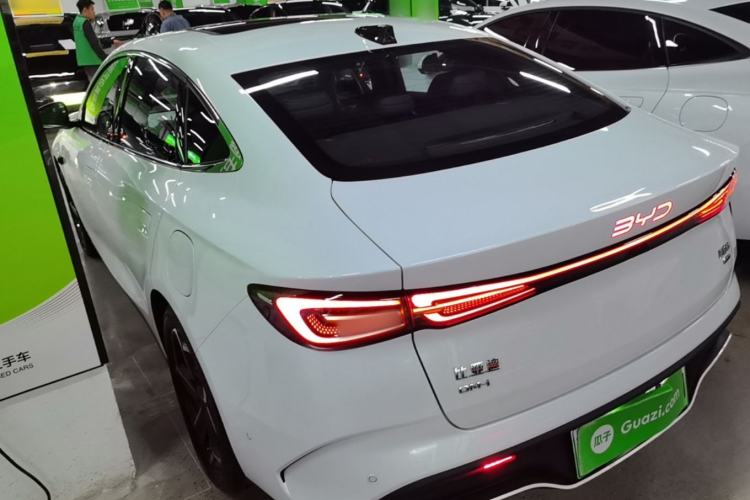 Used BYD Seal 06 New Energy 2025 DM-i Intelligent Drive 120KM Flagship Model
