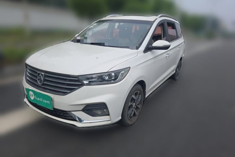 Used Baojun 360 2018 1.5L Manual Luxury Edition China V Guazi used car, China used car export, Used car for sale, Used  cars, Cheapest cars for sale