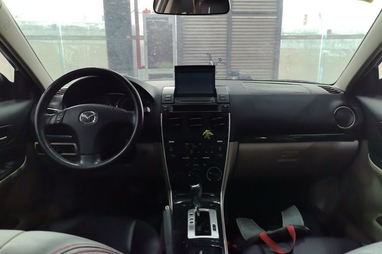 Used Mazda 6 2012 2.0L Automatic Fashion Edition Center Console