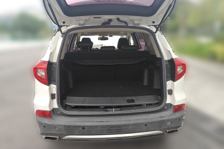 Used BYD Song New Energy 2017 Song DM 1.5TID All-Wheel Drive Luxury Model Trunk