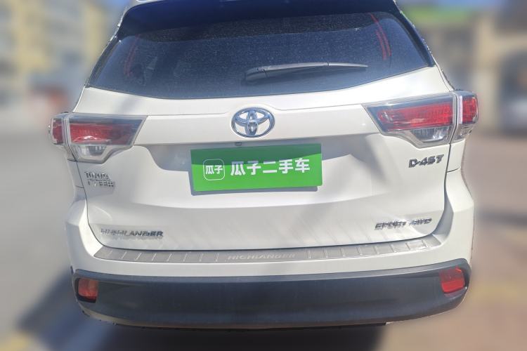 Used Toyota Highlander 2015 2.0T Four-Wheel Drive Luxury Edition 7-Seater Rear