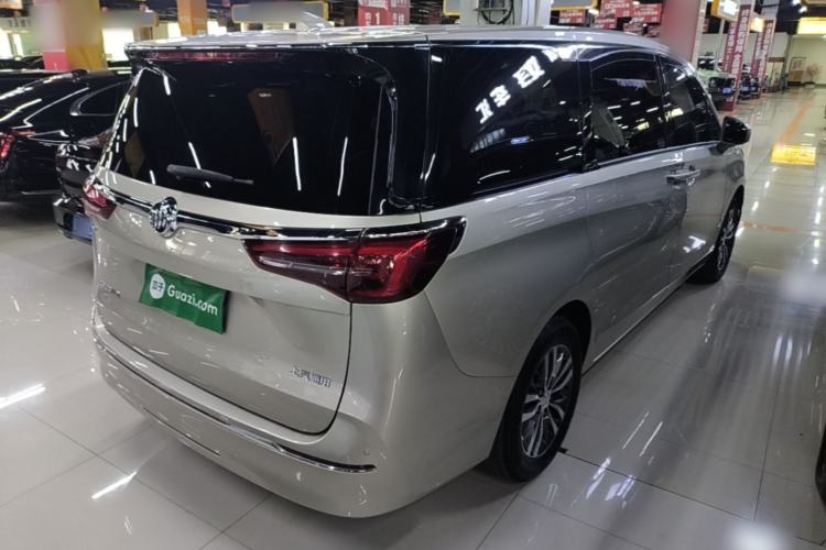 Used Buick GL8 2022 ES Landtrek 653T Comfort Edition Rear Right 45 Deg