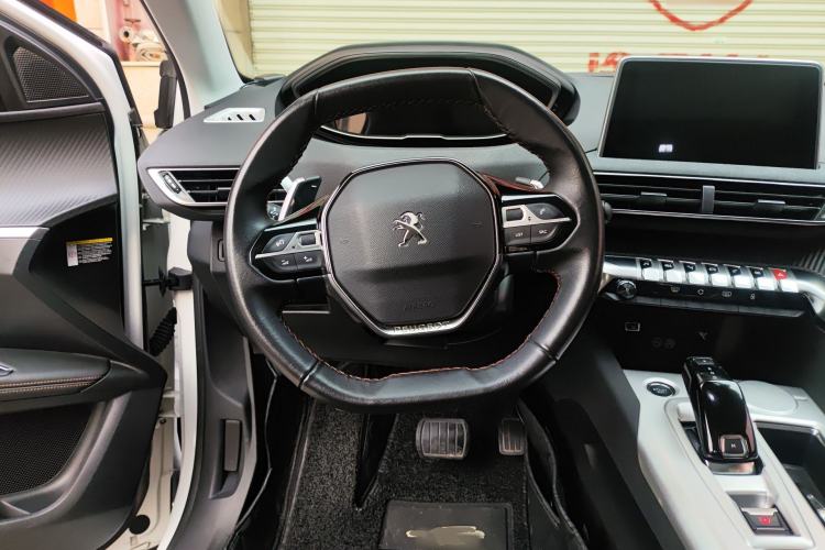 Used Peugeot 4008 2018 350THP Elite Edition Steering Wheel