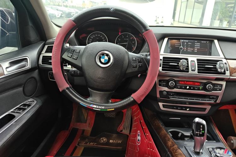 Used BMW X5 2011 xDrive35i Leading Model Steering Wheel