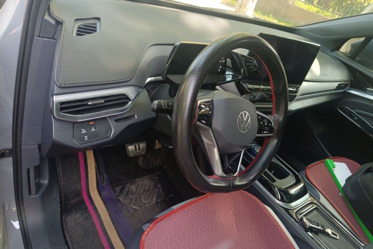 Used Volkswagen ID.4 CROZZ 2021 Long-Range PURE+ Two-Wheel Drive Version