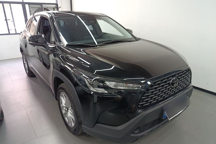 Used Toyota Corolla Cross 2024 2.0L Pioneer Edition Front Right 45 Deg