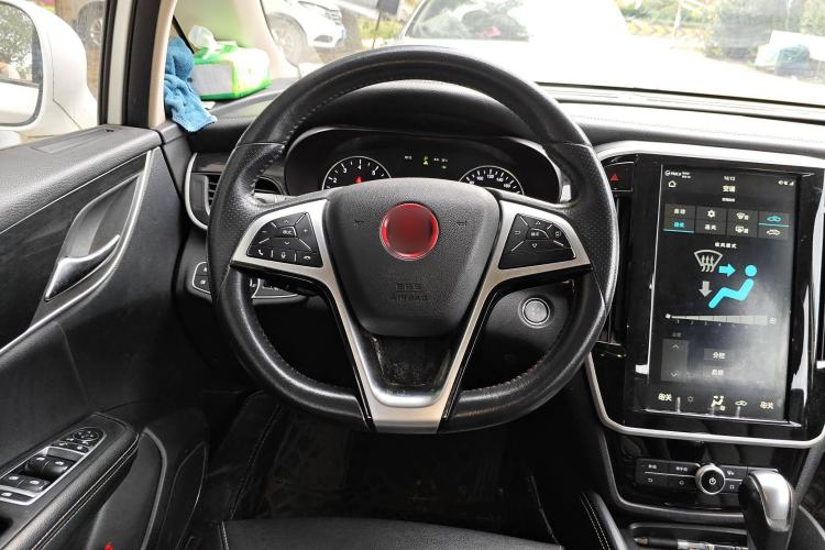 Used BYD Song MAX 2017 1.5T Automatic Smart Connect Elite 7-Seater
