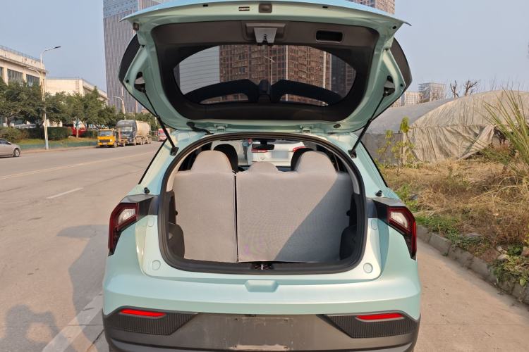 Used Geometry E Firefly 2024 301km Flowing Light
