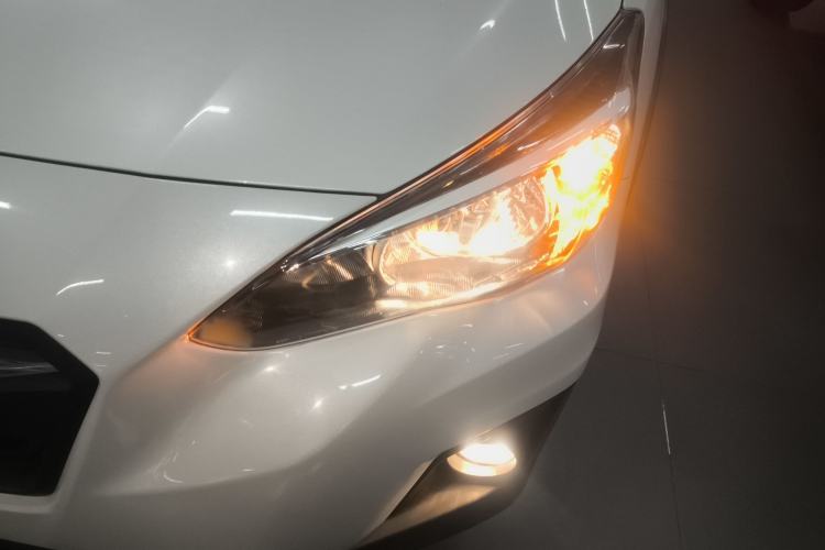 Used Subaru XV 2020 Revised Version 2.0i All-Wheel-Drive Luxury Edition with EyeSight
