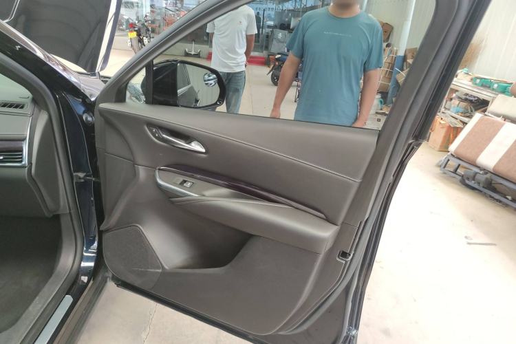 Used Cadillac XT4 2021 28T Two-Wheel Drive Tech Edition