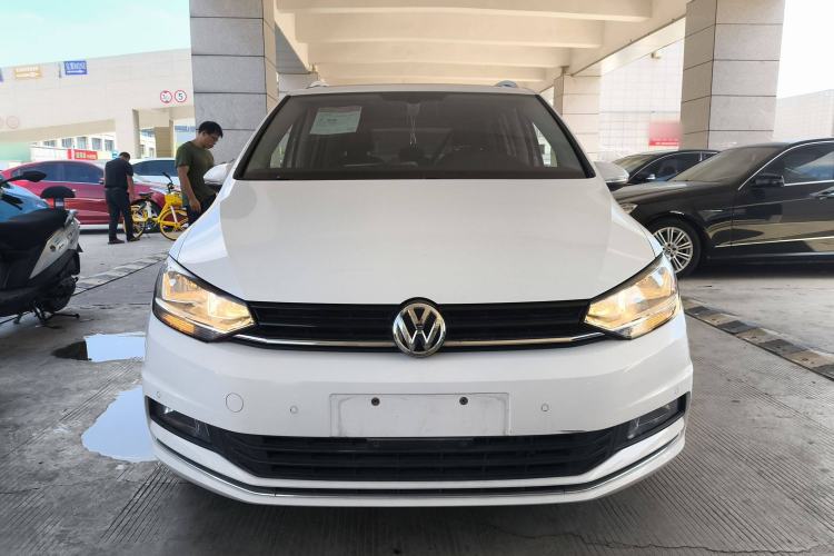 Used Volkswagen Touran 2018 Volkswagen Touran L 280TSI DSG Comfort Edition 7 Seats China VI Standard