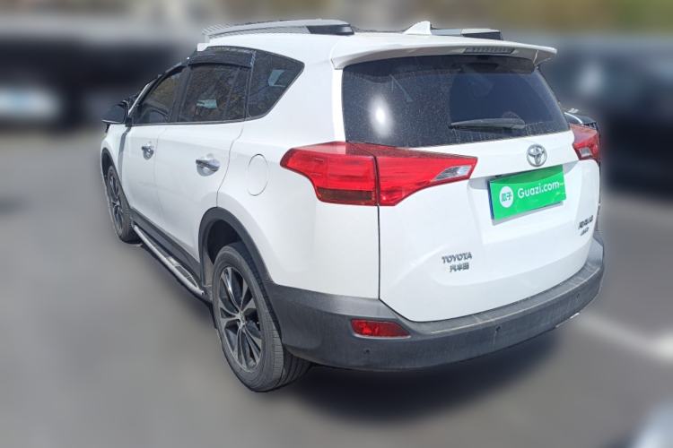 Used Toyota RAV4 2015 2.5L Automatic 4x4 Elite Edition

