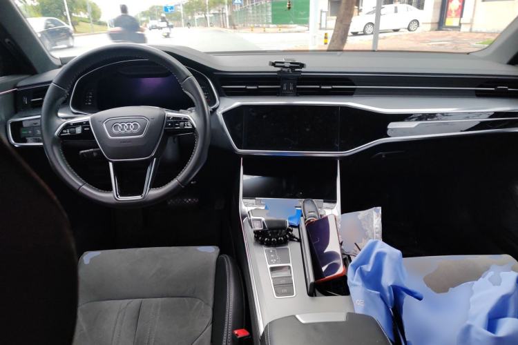 Used Audi A6L 2020 45 TFSI Prestige Dynamic Edition Center Console