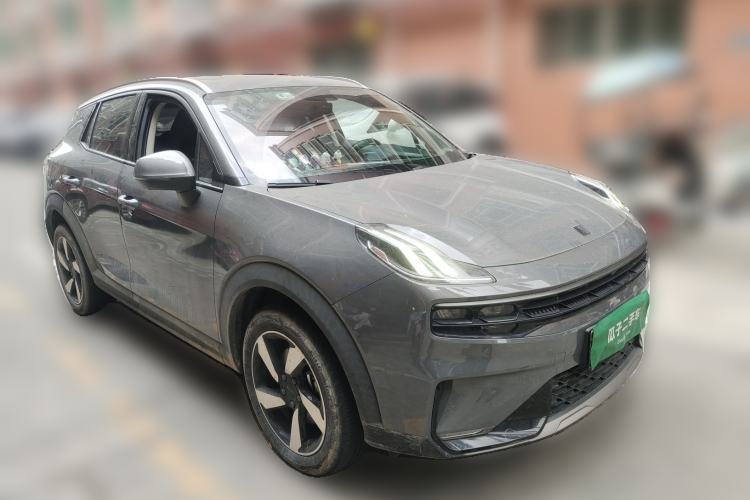 Used Lynk & Co 06 EM-P 2020 PHEV Plus Front Right 45 Deg