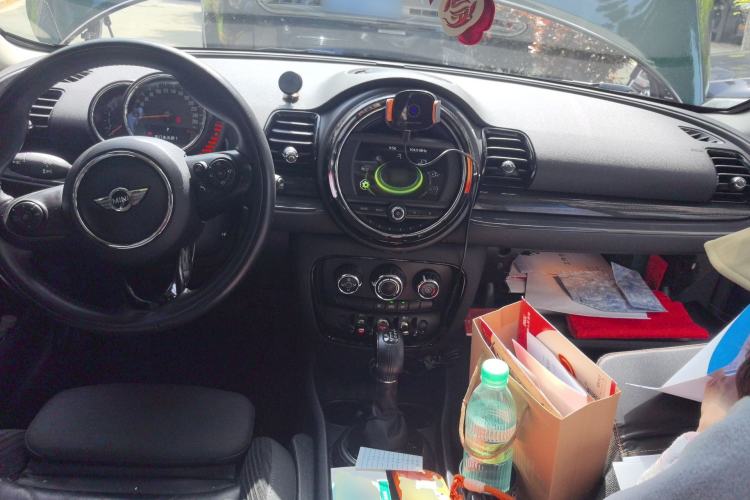 Used MINI Clubman 2016 Revised 1.5T COOPER Center Console