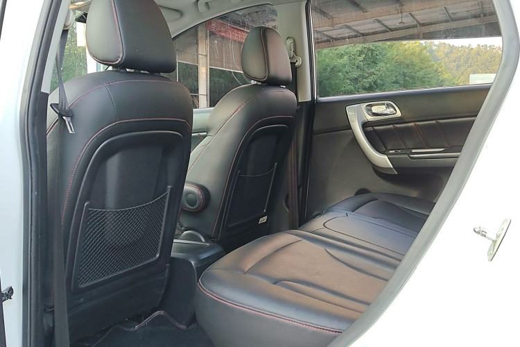 Used Haval H6 2016 Upgraded Model 1.5T Automatic Two-Wheel Drive Elite Version