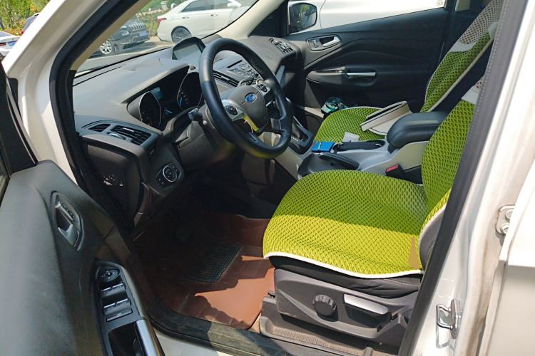 Used Ford Kuga 2015 1.5L GTDi Two-Wheel-Drive Comfort Model