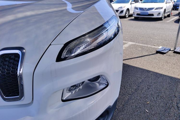 Used Jeep Cherokee 2017 2.4L Leading Smart Edition