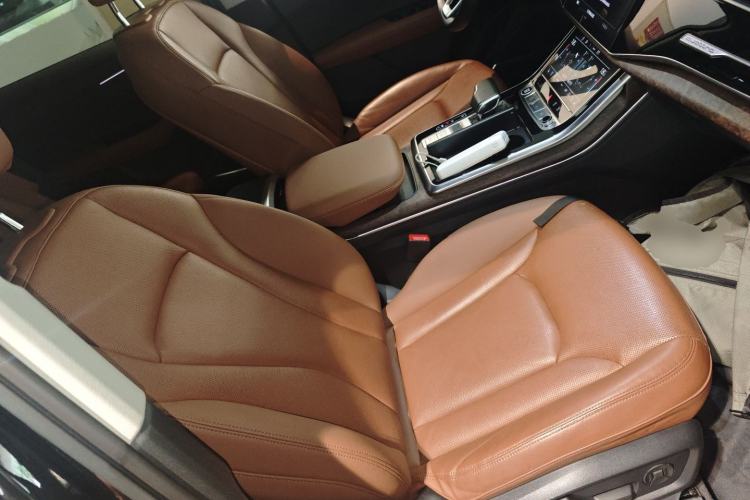 Used Audi Q7 2023 55 TFSI quattro S line Sport Edition
