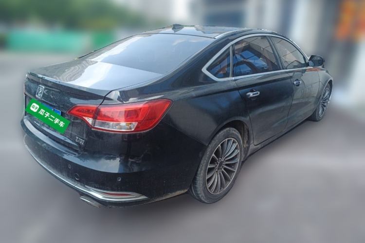 Used Zotye Z700 2018 Z700H 1.8T DCT Luxury Edition Rear Right 45 Deg