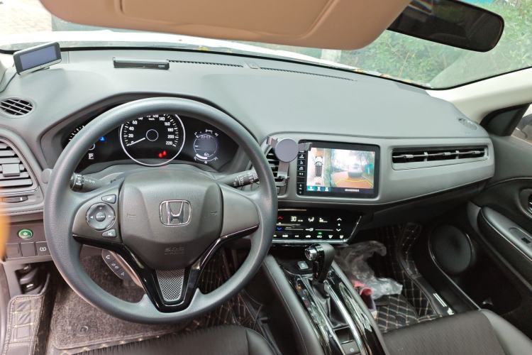 Used Honda Vezel 2020 220 TURBO CVT Luxury Edition
