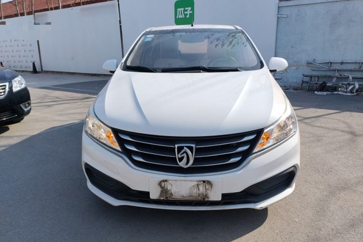 Used Baojun 310 2017 1.5L automatic comfort version