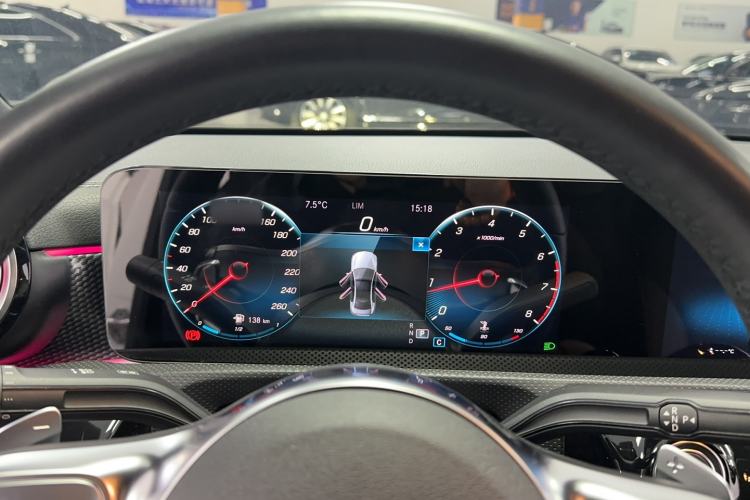 Used Mercedes-Benz A-Class 2021 A 200 L Sport Sedan Fashion Model
