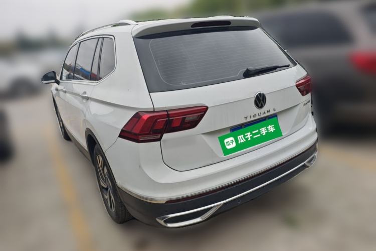 Used Volkswagen Tiguan L 2023 300TSI Automatic Two-Wheel Drive Smart Edition
