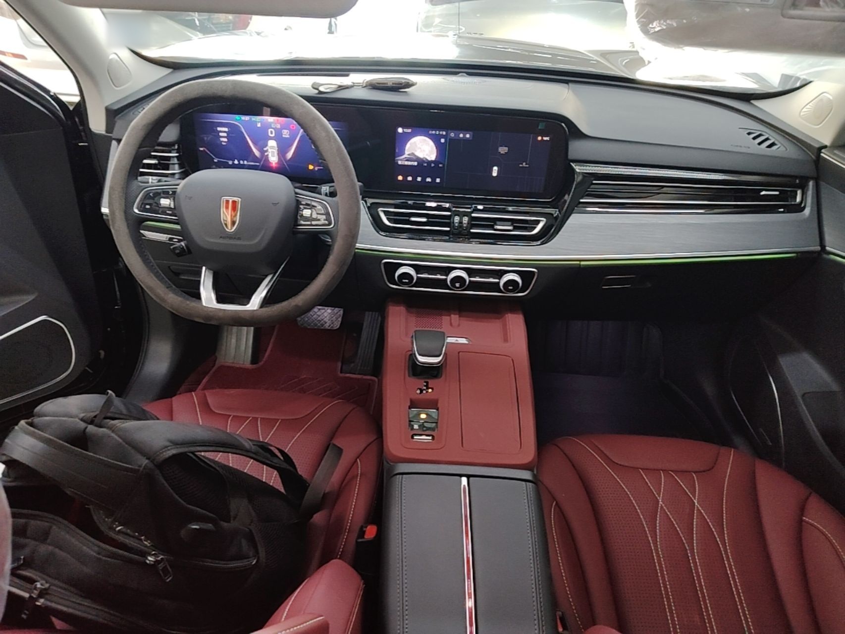 Hongqi HS5 2025 2.0T Two-Wheel Drive Flagship Pro Edition - Chinese Trim Xiang — снимка 12