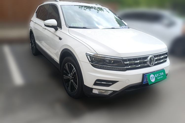 Used Volkswagen Tiguan L 2018 380TSI Automatic All-Wheel Drive Luxury Edition
