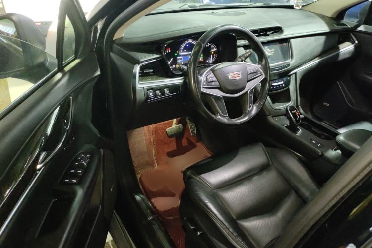 Used Cadillac XT5 2016 25T Luxury Model