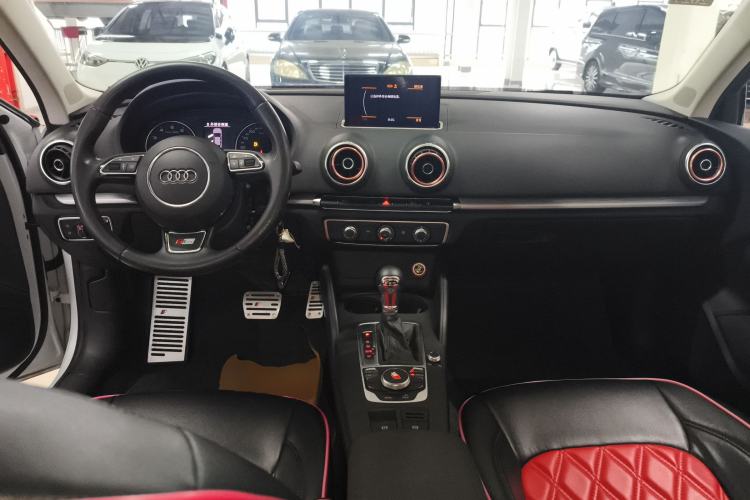 Used Audi A3 2015 Limousine 35 TFSI Millionth Anniversary Intelligent Leading Model Center Console
