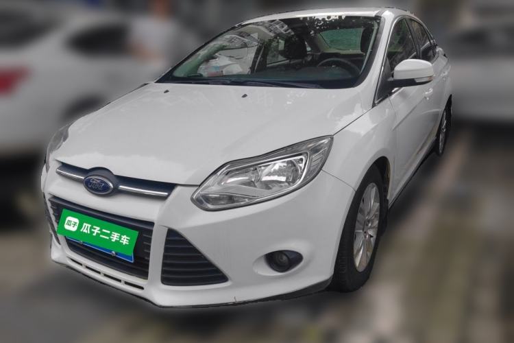 Used Ford Focus 2012 Sedan 1.6L Manual Comfort Model Guazi used car, China used car export, Used car for sale, Used  cars, Cheapest cars for sale