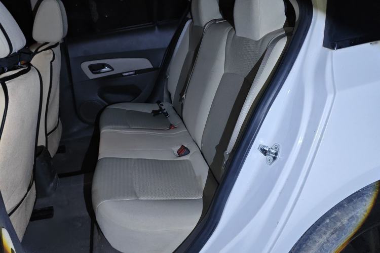 Used Chevrolet Cruze 2015 1.5L Classic SL MT