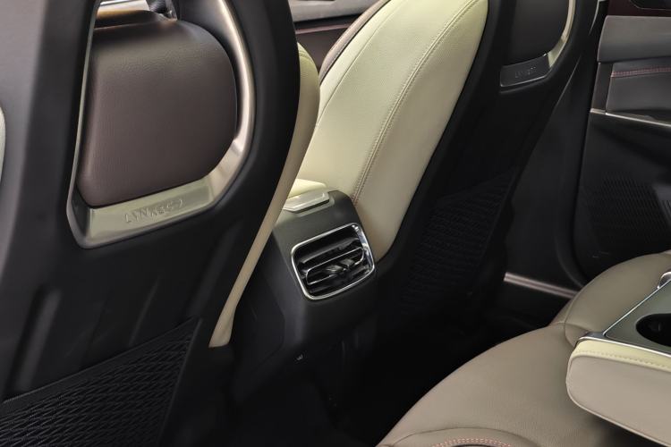 Used Lynk & Co 02 2020 High-Energy Edition 2.0T Automatic Two-Wheel Drive Shine Pro Edition
